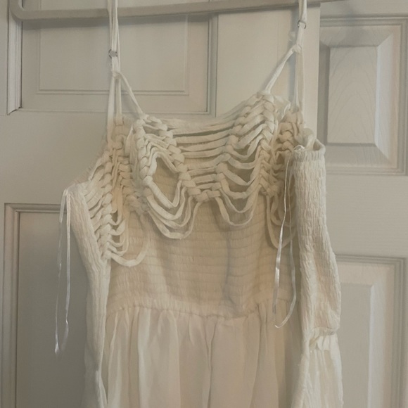 Ivory open back maxi - Picture 3 of 6